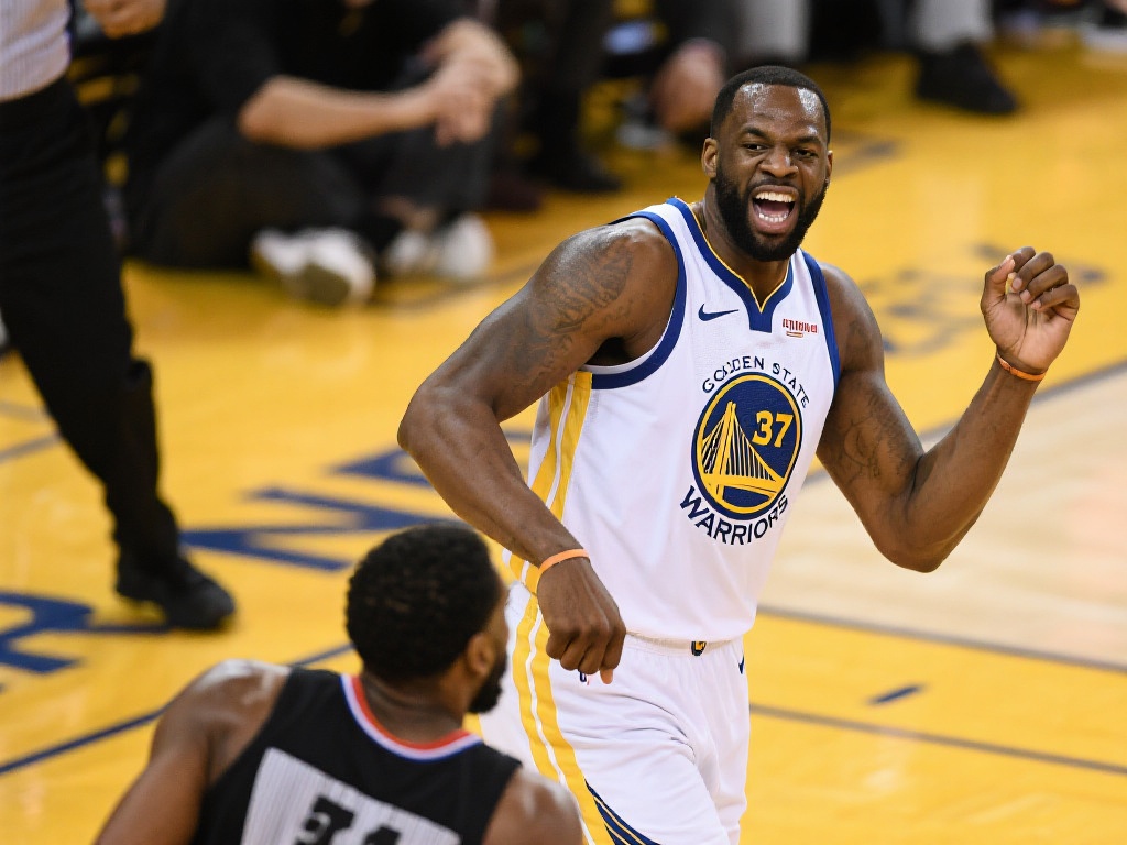 崭露头角 崭露头角